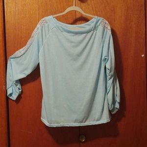 Light blue blouse 1X, soft lace sleeves